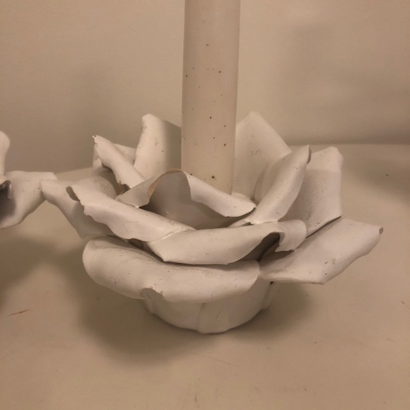 Rose Flower Candle Holder - Picture 4 of 5